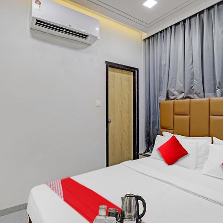 Hotel O Royal Orbit Surat Exteriör bild