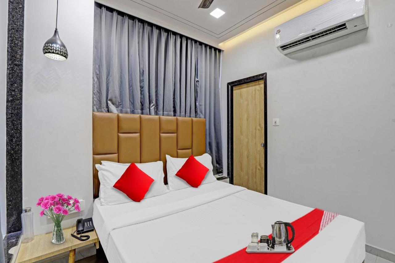 Hotel O Royal Orbit Surat Exteriör bild